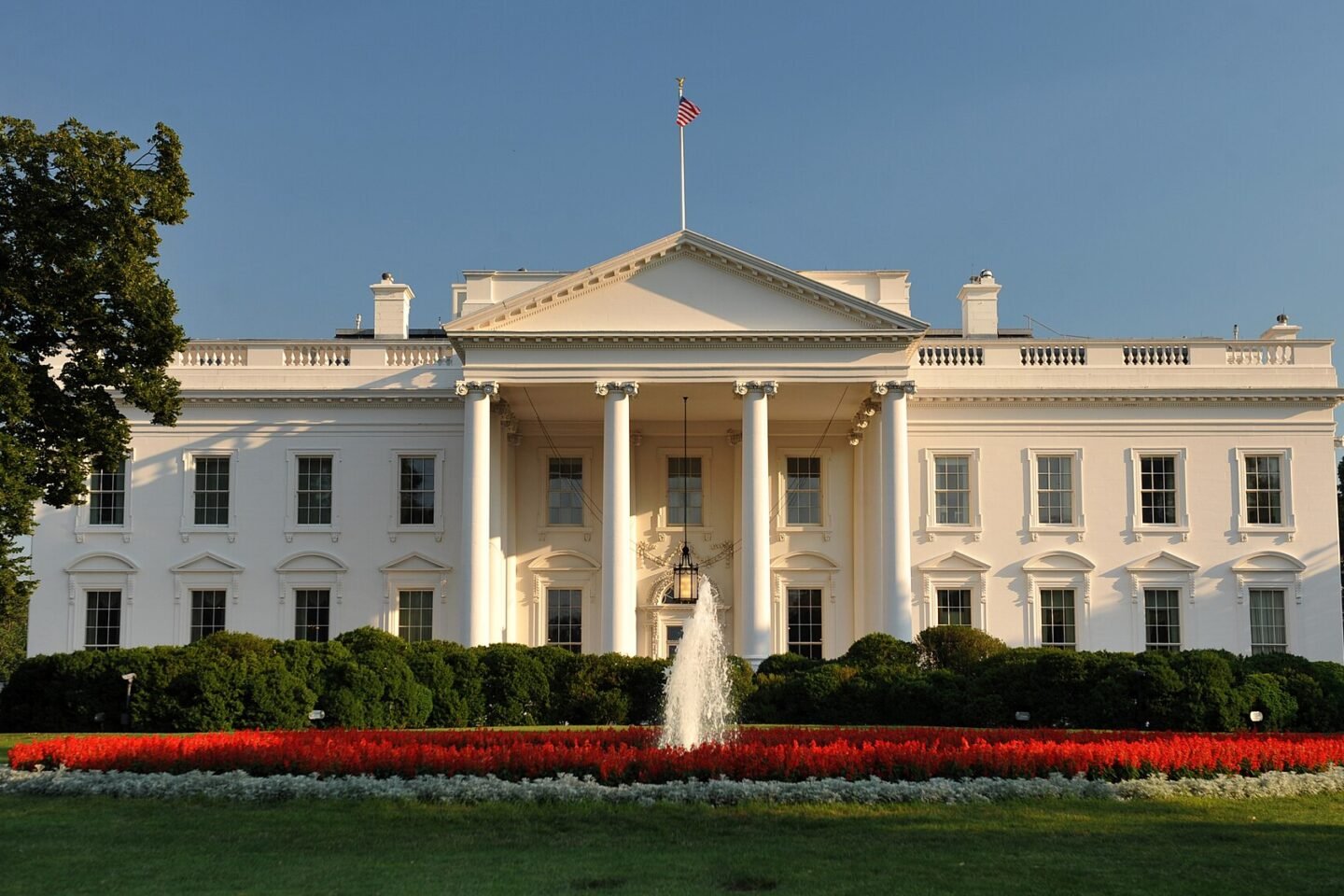 Secret Documents Reveal $330 Million in Donations Behind Trump’s White House Ballroom